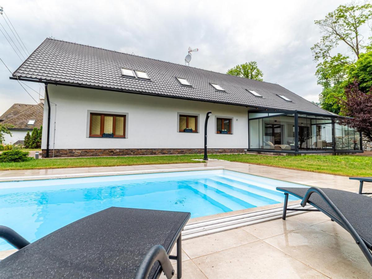 Villa U Zamku Sobotín Exterior foto